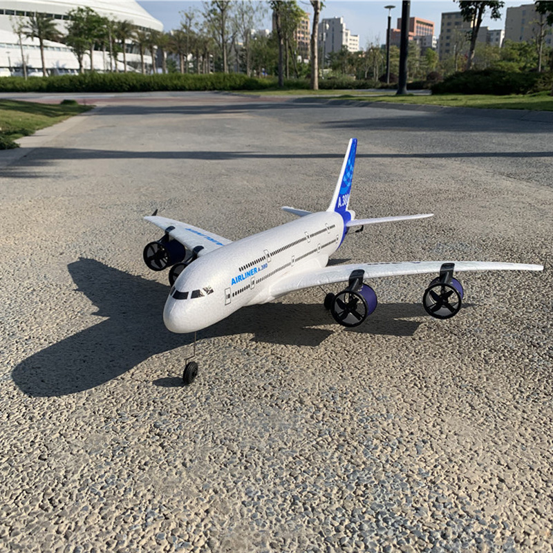 Rc-vliegtuig A380 Op afstand b - Rc Wing Glider recensie en prijs