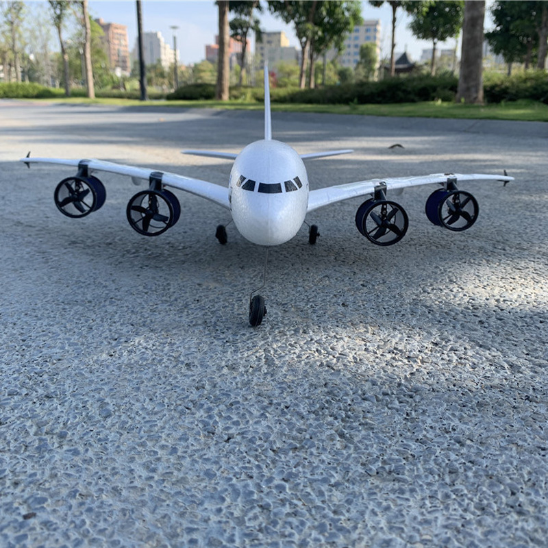 Rc-vliegtuig A380 Op afstand b - Rc Wing Glider recensie en prijs